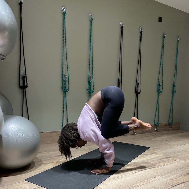 Studio shelam rue louise michel Levallois pilates yoga vinyasa flow sport 2021-16