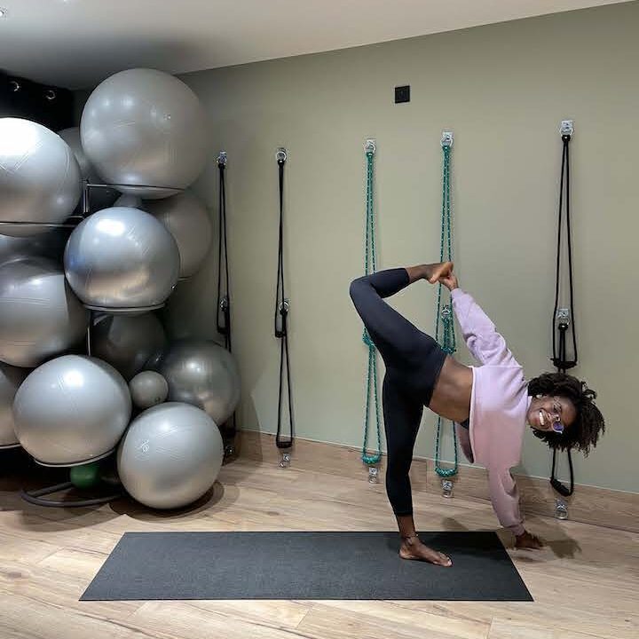 Studio shelam rue louise michel Levallois pilates yoga vinyasa flow sport 2021-17
