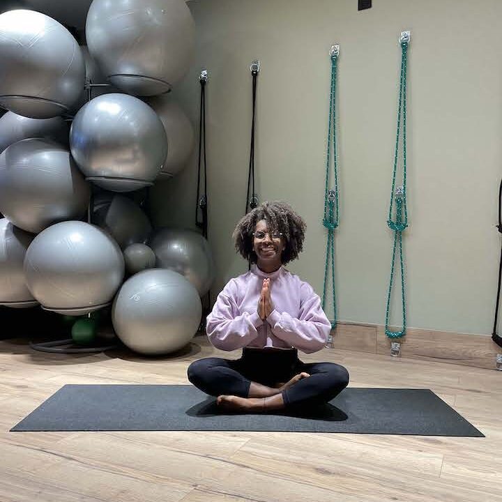 Studio shelam rue louise michel Levallois pilates yoga vinyasa flow sport 2021-4