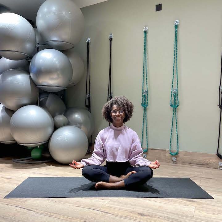 Studio shelam rue louise michel Levallois pilates yoga vinyasa flow sport 2021-5