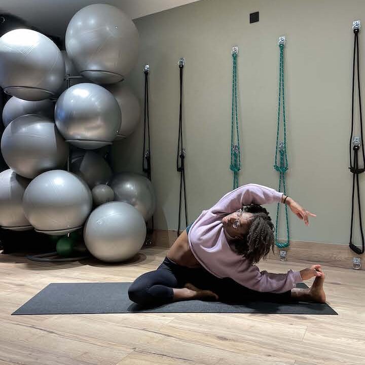 Studio shelam rue louise michel Levallois pilates yoga vinyasa flow sport 2021-6